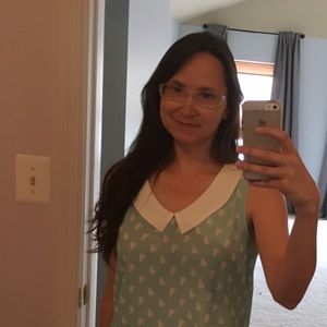 Sleeveless kitten blouse. Soft Aqua